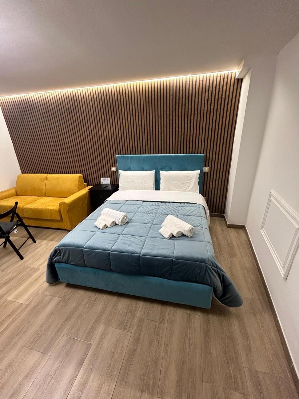 Brother'S 50 Apartment เนเปิลส์ ภายนอก รูปภาพ