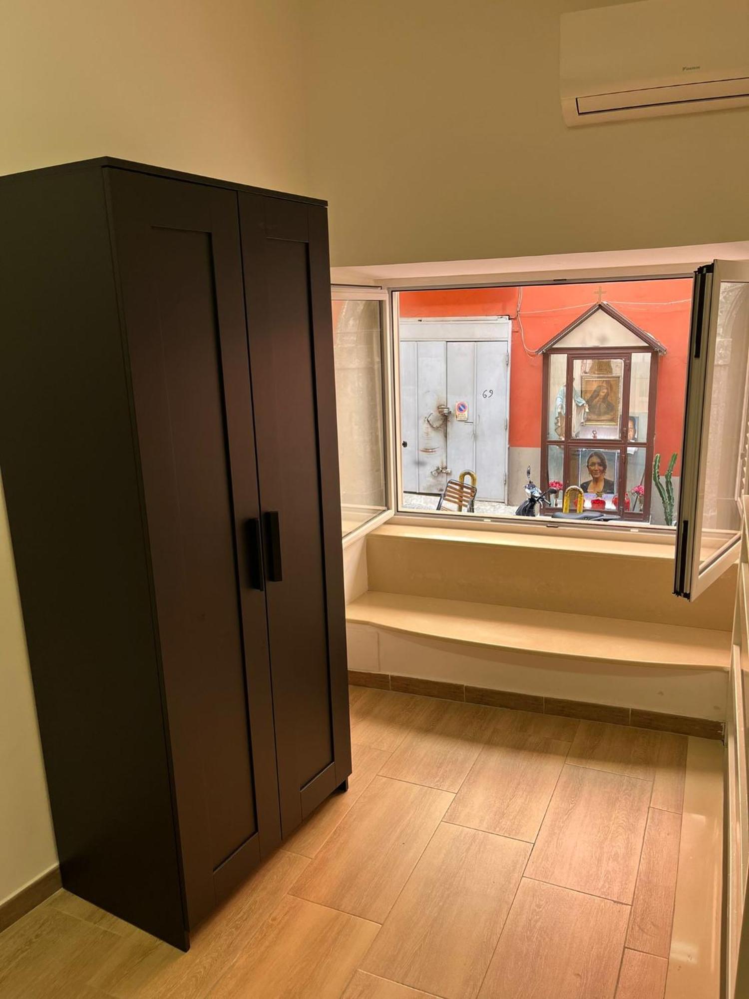 Brother'S 50 Apartment เนเปิลส์ ภายนอก รูปภาพ